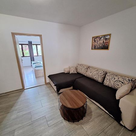 Apartmani Lisicina Omiš Exterior foto